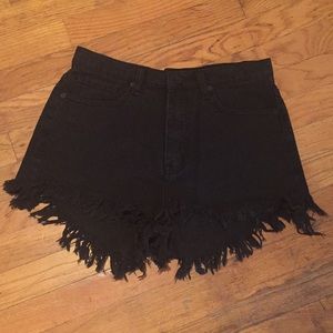 Sexy UNIF Hi-Waisted Blk Cut Off Frayed Shorts 28
